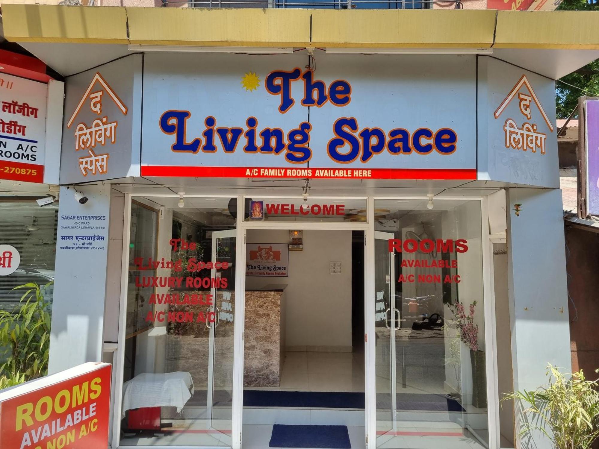 The Living Space 로나발라 외부 사진